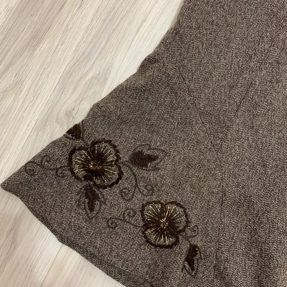 Embroidered Floral Skirt - Picture 2 of 3